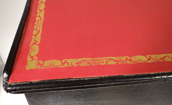Table à écrire à écran Louis XV Bois Laqué Noir Cuir Rouge XIXème Siècle