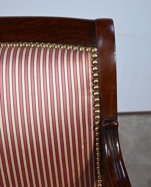 Poltrona in massello di Mogano Cubano, Periodo Restauro – Inizio XIX secolo