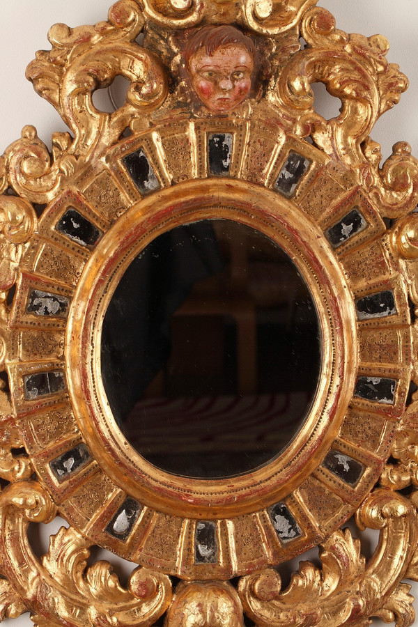 Paire de miroirs en bois doré de style vénitien 