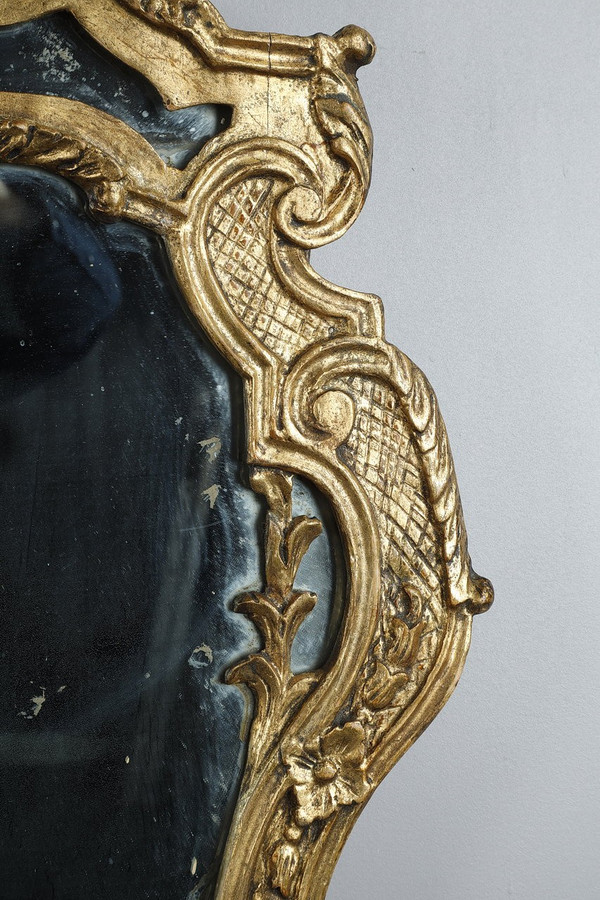 Paire de miroirs en bois doré de style vénitien A DEUX BRAS DE Lumières, XIXe siècle