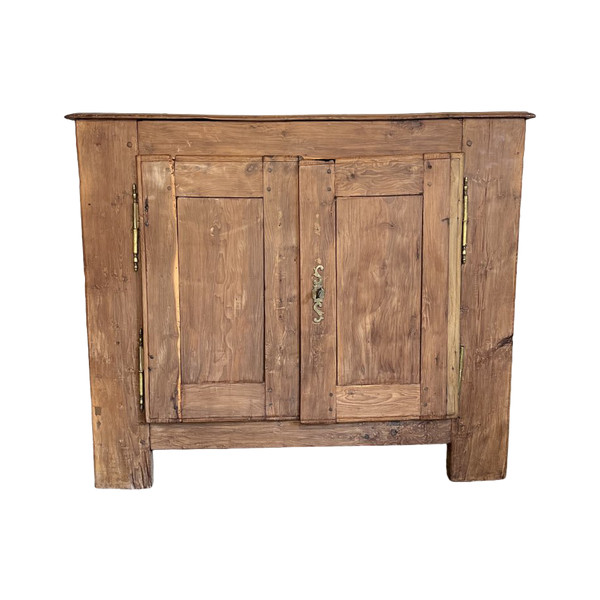 Buffet 1700 abricot