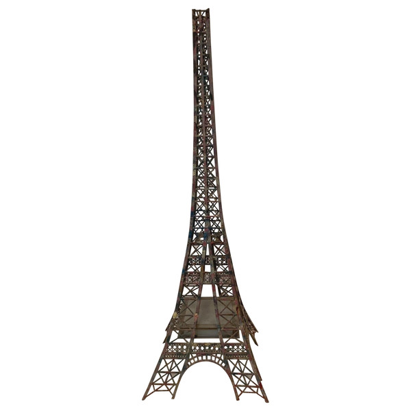 Tour EIFFEL en fer plat et cornières patinées XX siècle