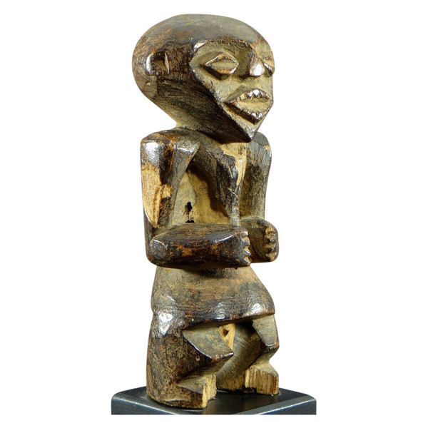 Nigeria, Mambila-Volk, erste Hälfte des 20. Jahrhunderts, Hartholzstatuette vom Typ „Tadep“.