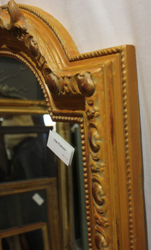 Large Antique Mantelpiece Mirror, Patina And Shell 96 X 148 Cm