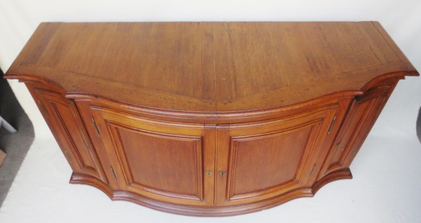 Curved sideboard, 18th century.