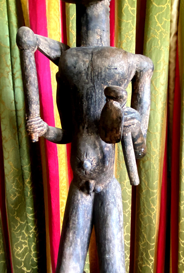 Statue d'Homme des champs Baoulé en Bois sculpté époque 19ème