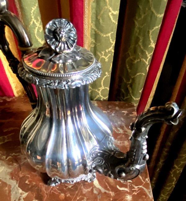 Silver teapot by Fray, hallmarked 1er Titre