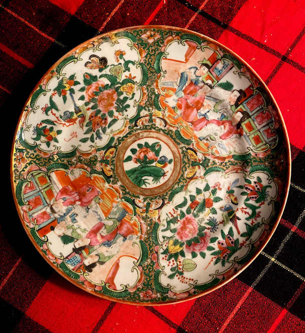 Three Chinese 18th Famille verte plates of very beautiful workmanship finely decorated with scenes and flowers