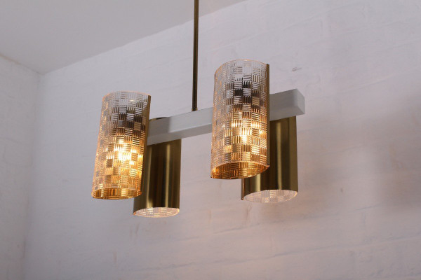 Lustre 4 Feux En Laiton Et Plexiglass.