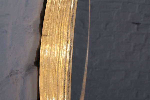 Round Illuminated Plexiglass Mirror.