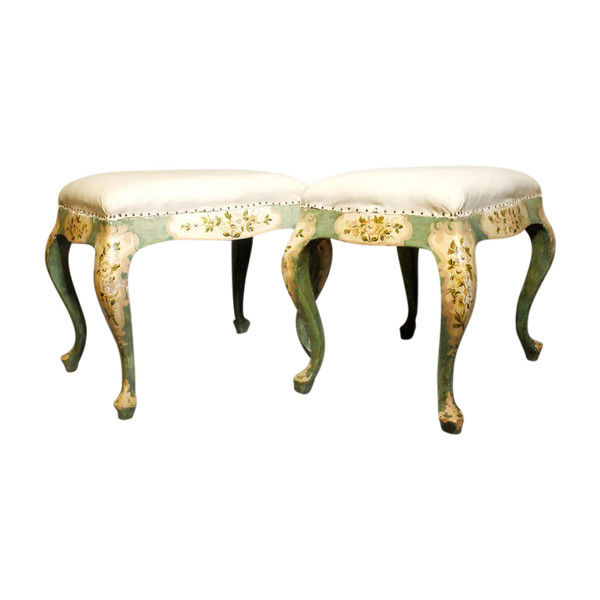 Pair of Italian stools - Veneto 19th century