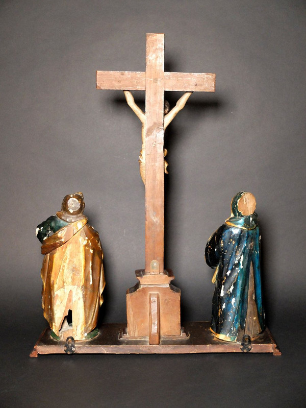 Groupe en bois sculpté - La Crucifixion