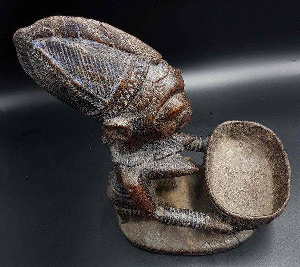 Cup Carrier, Yoruba-Volk, Benin oder Nigeria