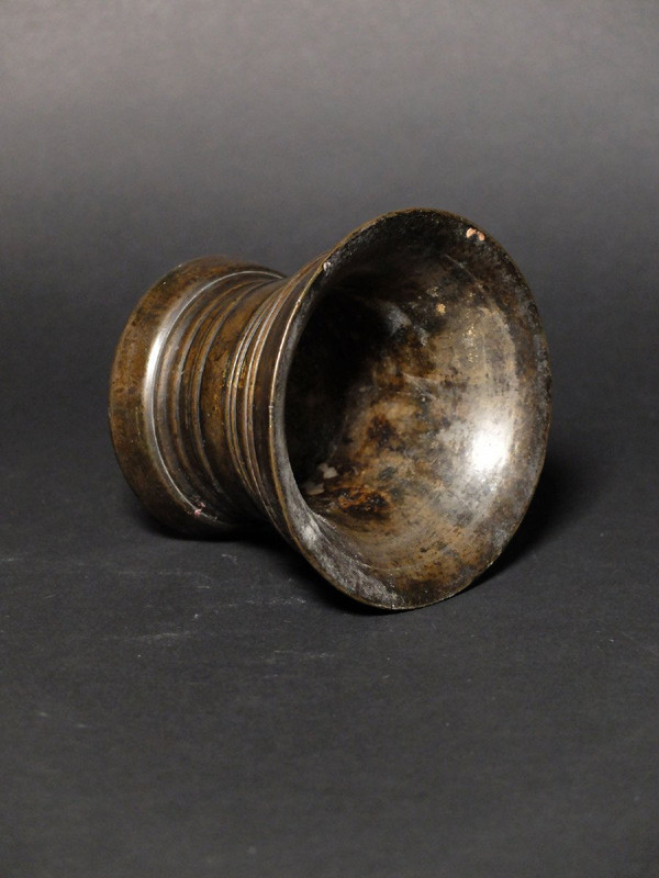Bronze molded mortar circa 1600