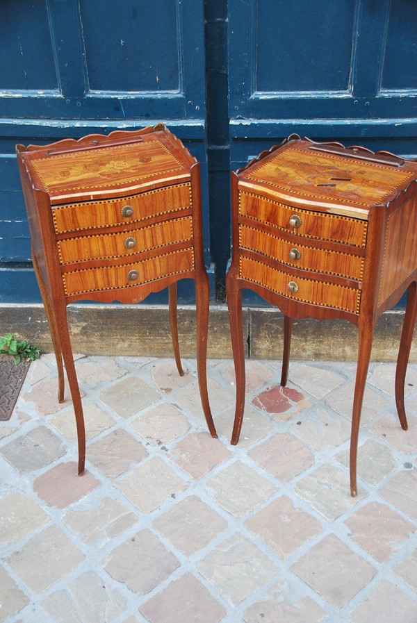 Paire De Chevets En Placage De Style Louis  XV