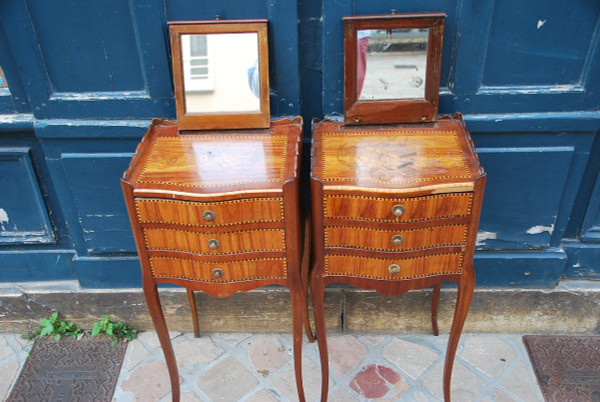Paire De Chevets En Placage De Style Louis  XV