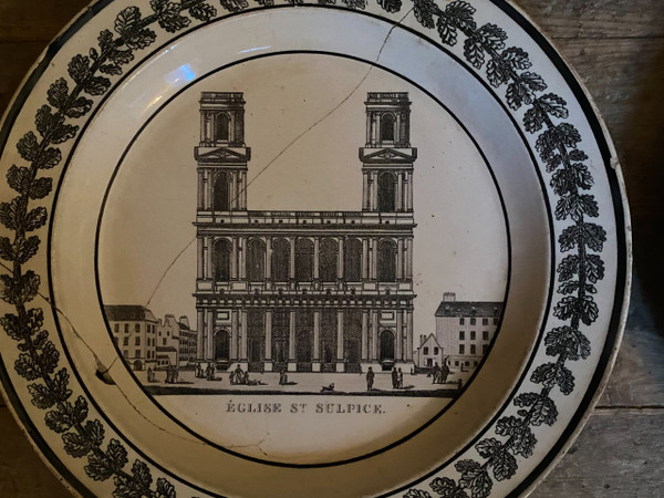  Suite of 4 Choisy earthenware plates representing monuments of Paris and Versailles 19th