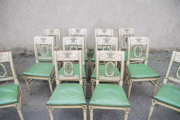 Suite di 12 sedie laccate Directoire