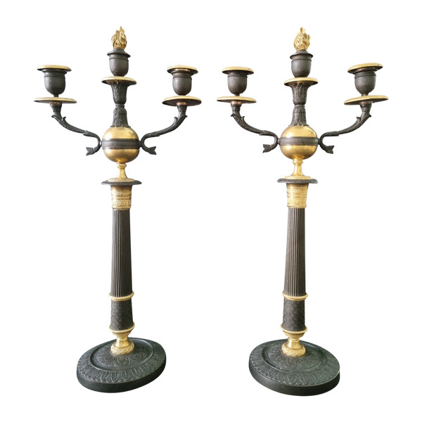 Paire De Candélabres en bronze doré et patiné d'époque Restauration. 
