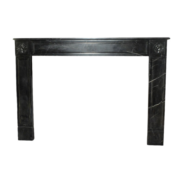Louis XVI period mantel in black marble