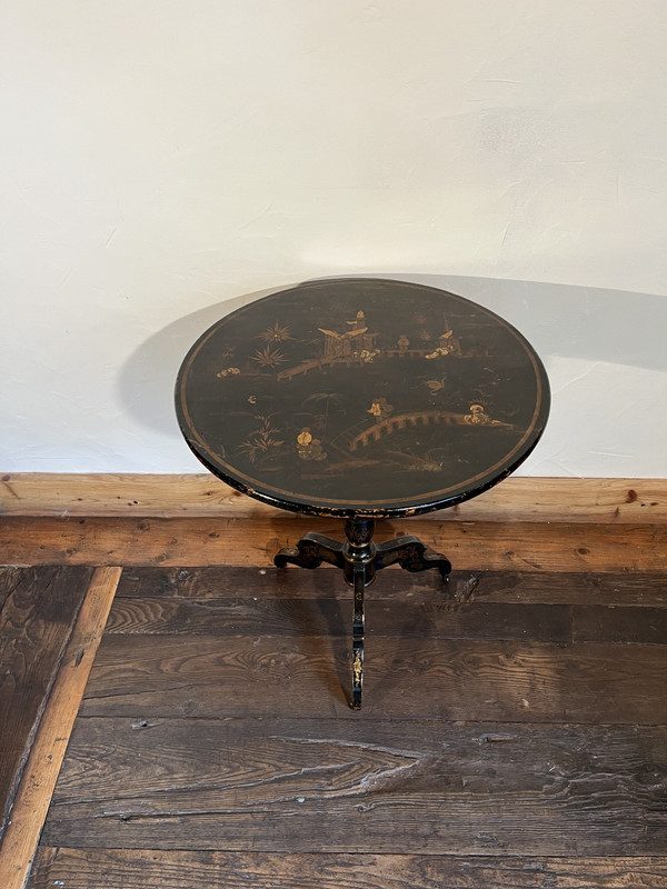 Table basse de style chinois des années 1800