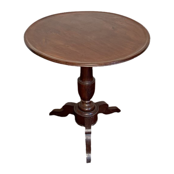 Hardwood table 1800