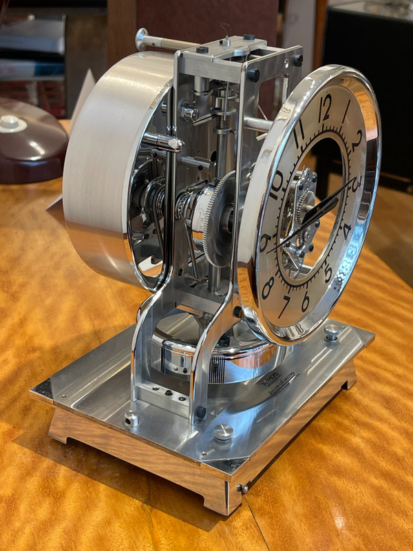 Jaeger-LeCoultre, pendule de table, modèle "Atmos Brevets Reutter", no 9066