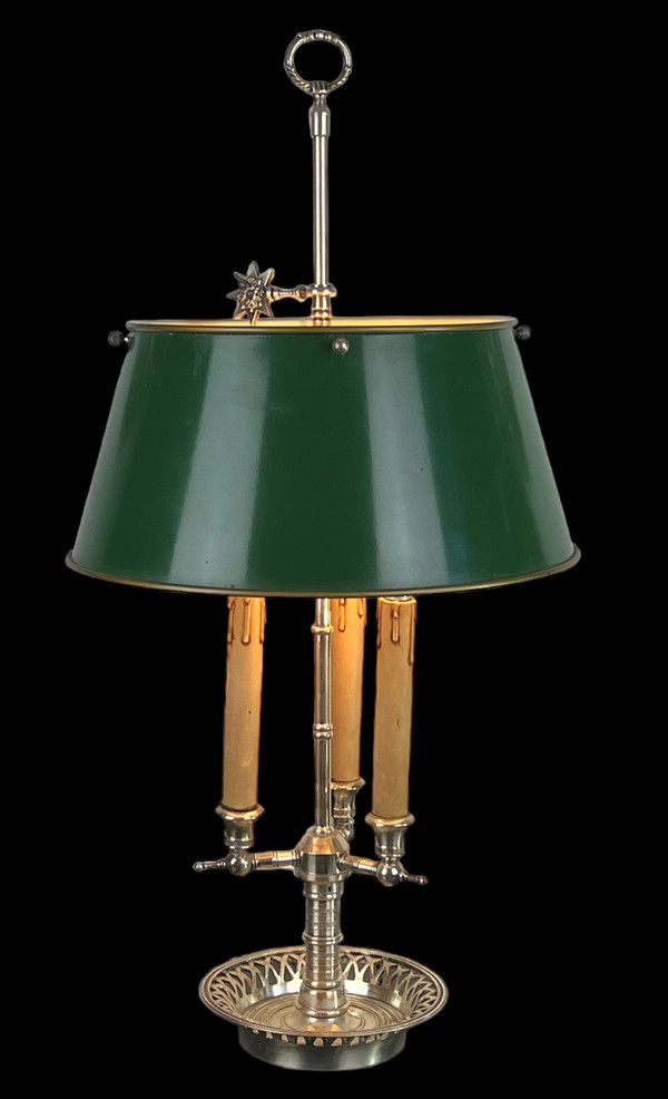 ANTIKE WÄRMFLASCHENLAMPE AUS VERSILBERTER BRONZE MIT BLECHSCHIRM
