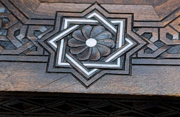 Dining Room Table Inlays Of Mother Of Pearl And Pewter Algeria 1900