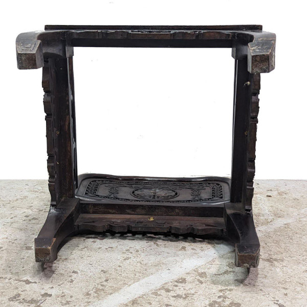 Salon Indochinois 1900 En Bois Exotique à Décor De Chauve Souris