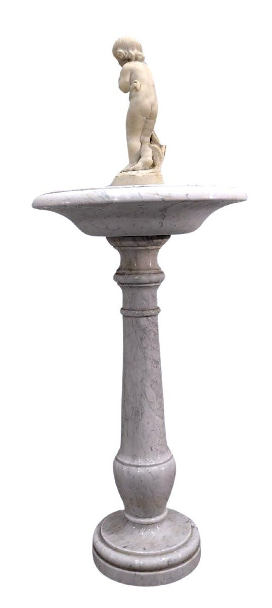 Antica Fontana per Uccelli del 1900 In Marmo di Carrara