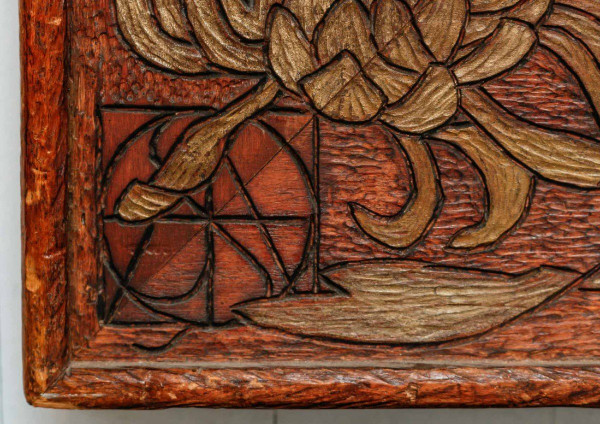 Important Art Nouveau mirror frame