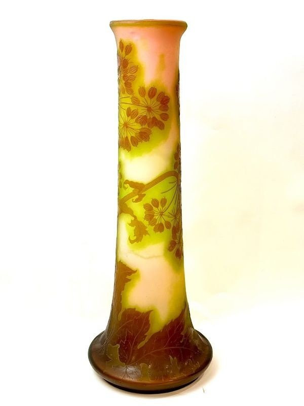 Emile Gallé Grand Vase Art Nouveau  "Aux Ombelles'
