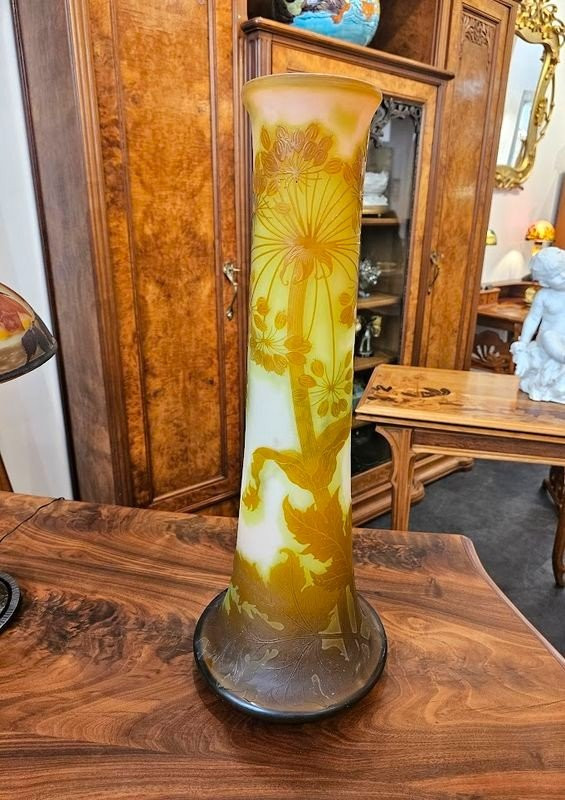Emile Gallé Grand Vase Art Nouveau  "Aux Ombelles'