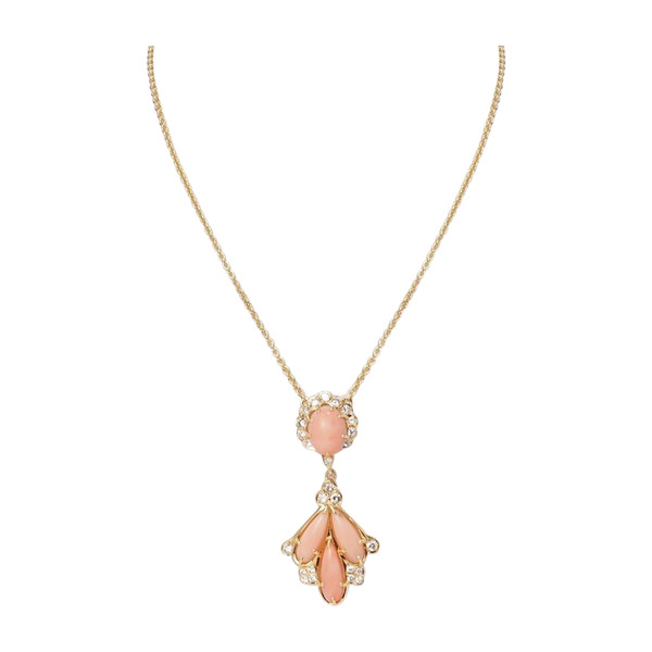 Collier en or jaune, diamants et cabochons de corail