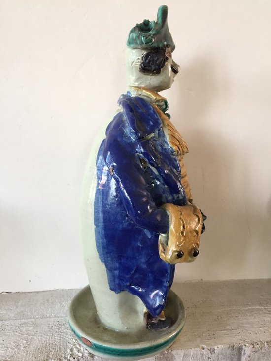 Ventesimo Candeliere in Ceramica. 18° personaggio in costume