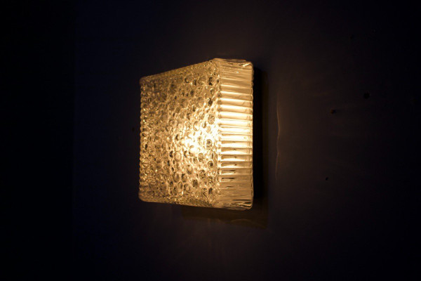 Lampada da parete/soffitto in stile Ishii Motoko.