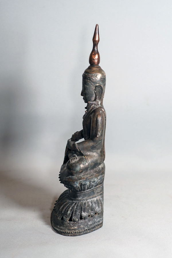 Bronzo birmano stile BUDDHA AVA