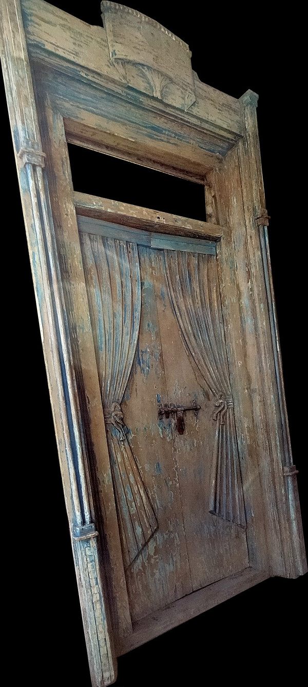 Exceptionnelle Porte Ancienne Drapée Superbe Patine En Très Bon état Boiserie Onirique