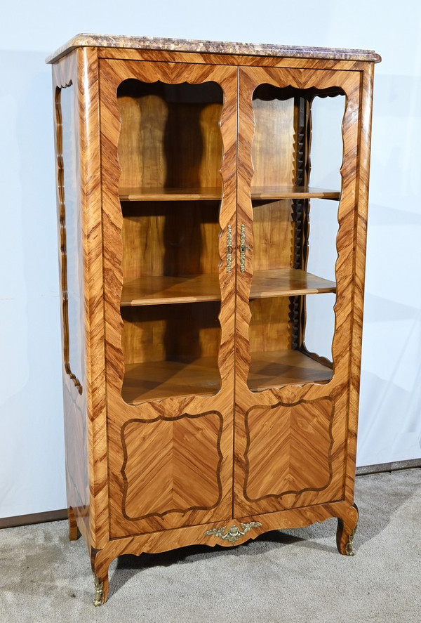 Piccola vetrina in palissandro, stile Luigi XV - Inizio XX secolo