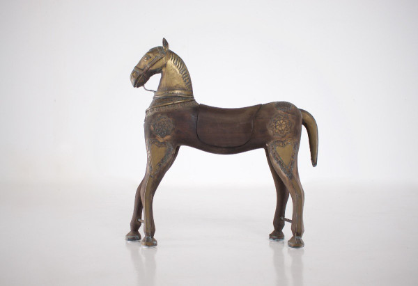 Cavallo del tempio di legno
