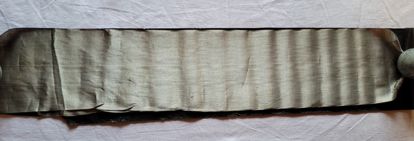 Silver metallic-effect ribbon, late 19th century
