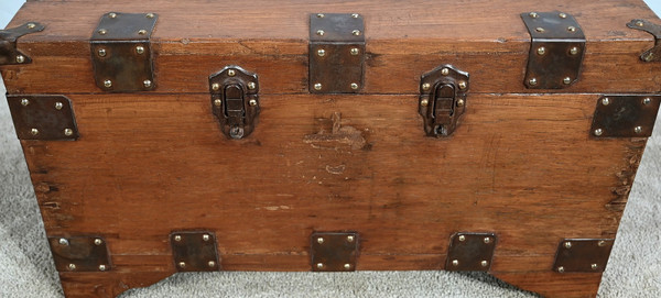Marine trunk in solid teak - Late 19th century