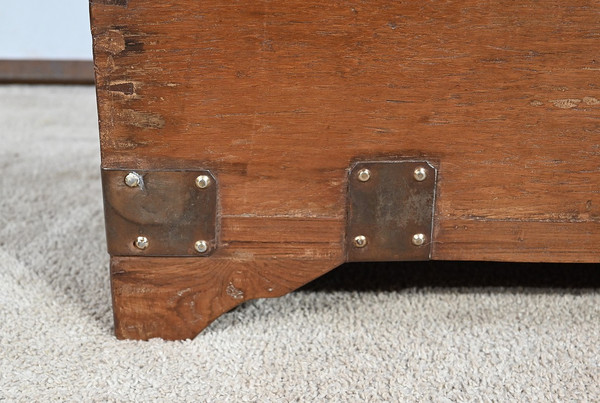 Marine trunk in solid teak - Late 19th century
