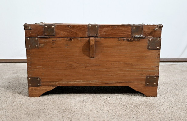 Marine trunk in solid teak - Late 19th century