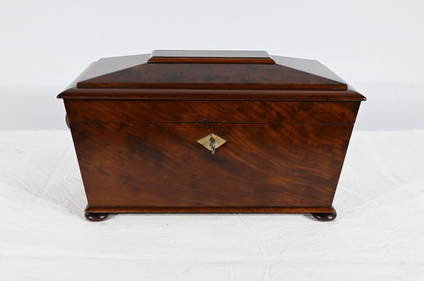 Rare English ''Tea Caddy'' in Mahogany - Mid 19th century