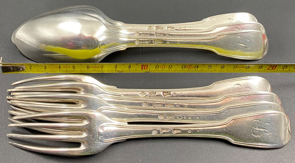 4 18TH CUTLERY