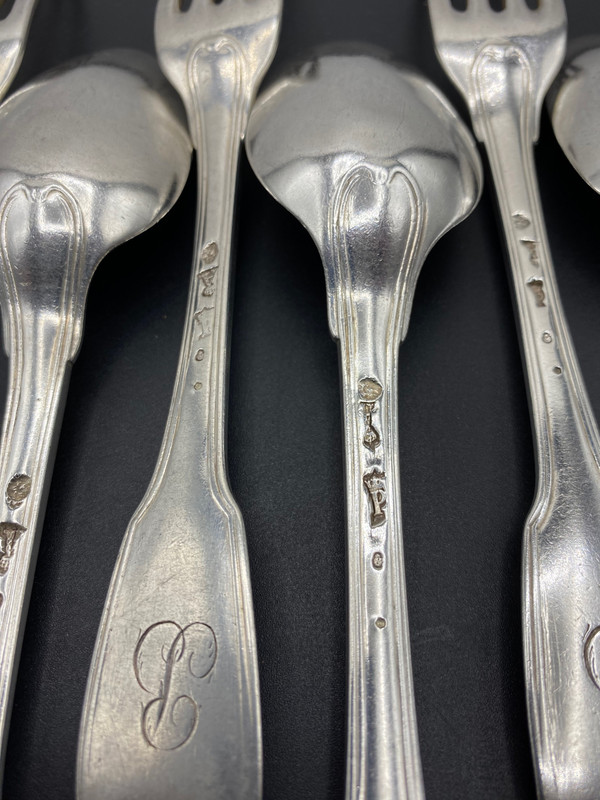 4 18TH CUTLERY