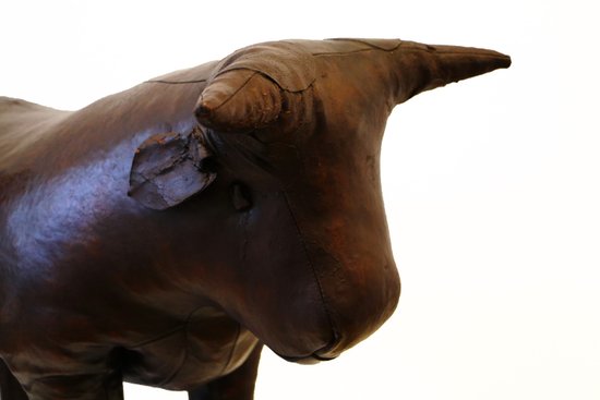 Dimitri OMERSA (1927-1985), repose-pied taureau
