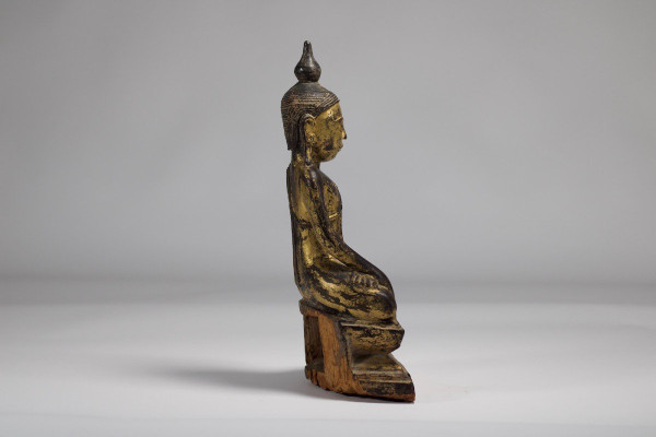 Bouddha Birman En Bois Doré